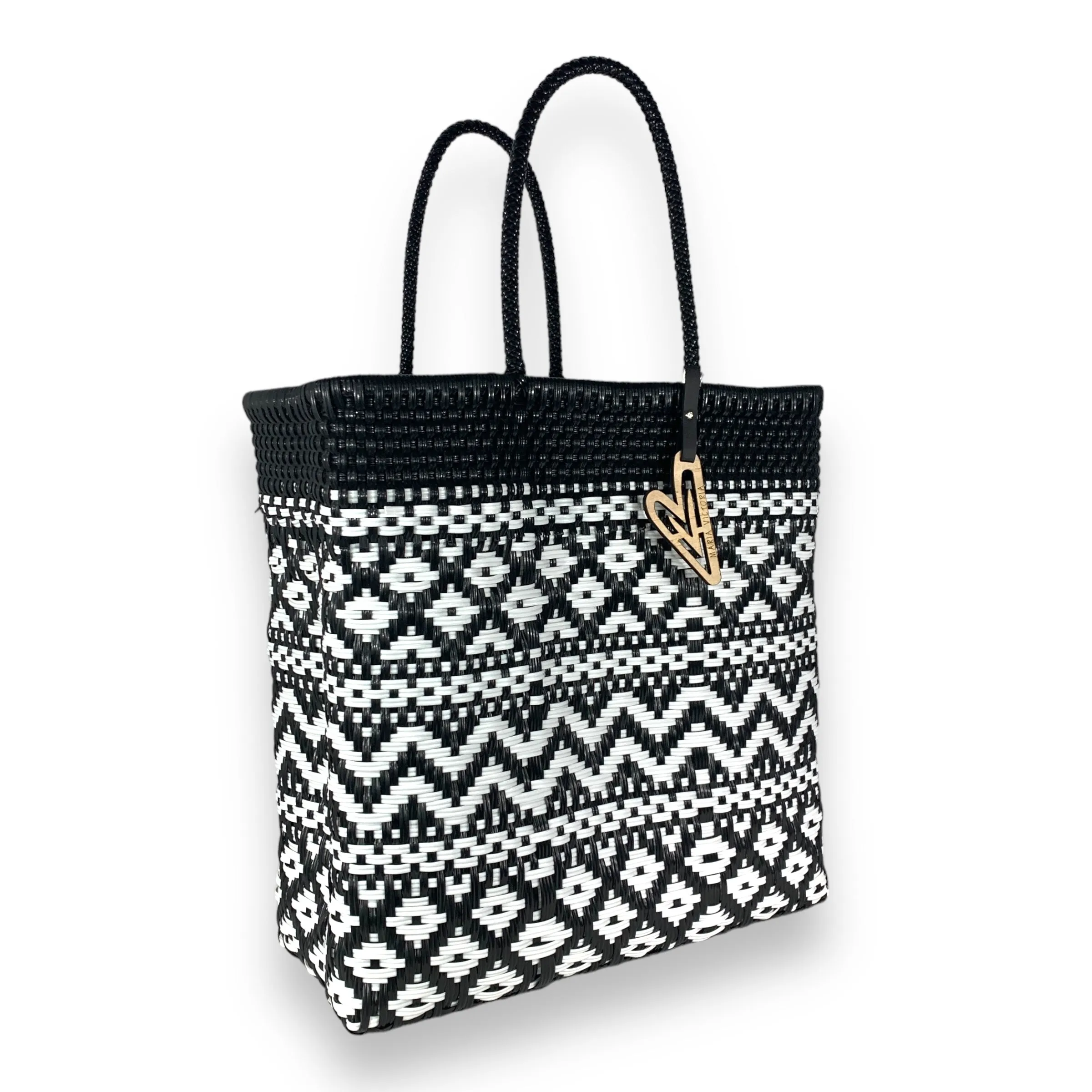 Maria Victoria | City Tote | Upcycled, Handwoven, Black&White Tote